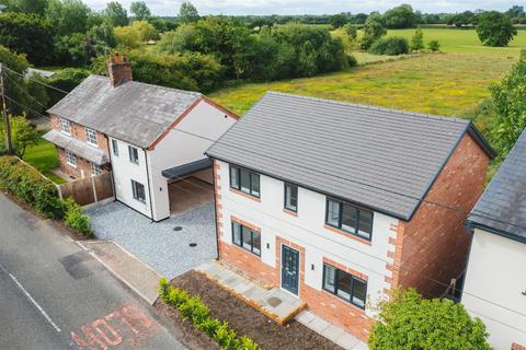 4 bedroom detached house for sale, Broad Lane, Stapeley, Nantwich