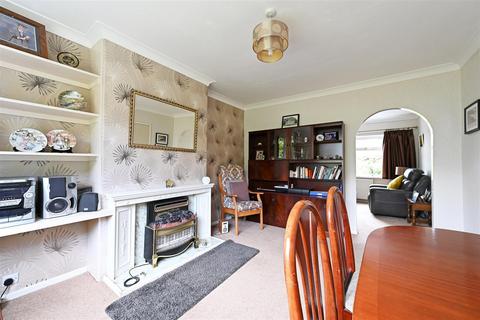 3 bedroom semi-detached house for sale, Holmesdale Road, Dronfield