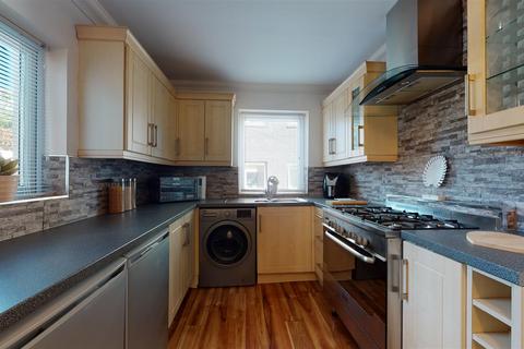 41 Old Lanark Road, Carluke, ML8 4HR
