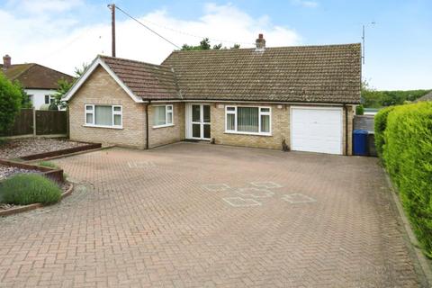 3 bedroom detached bungalow for sale, Thetford Road, Brandon IP27