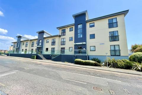 2 bedroom flat for sale, Villandry Fort RoadNewhavenEast Sussex