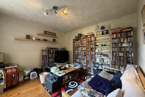 1 bedroom flat for sale, Range Road, 12, Manchester M16