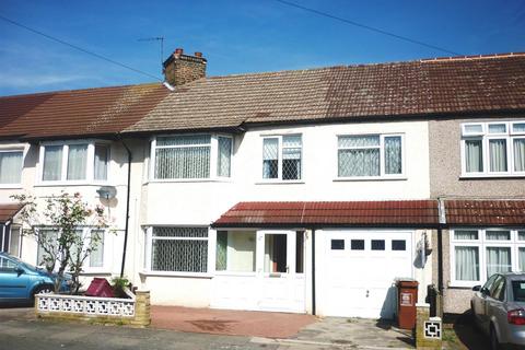 4 bedroom semi-detached house to rent, 10 Percy RoadBexleyheathKent