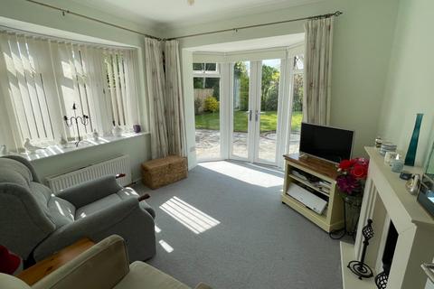2 bedroom detached bungalow for sale, St. Marys Road, Stratford-upon-Avon