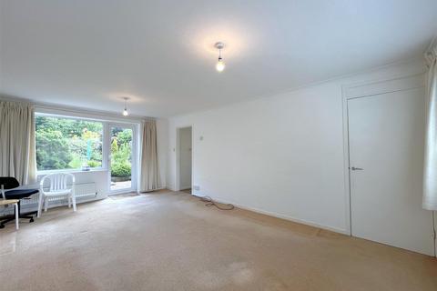 33 Antelope Gardens, Warwick, CV34 5RR