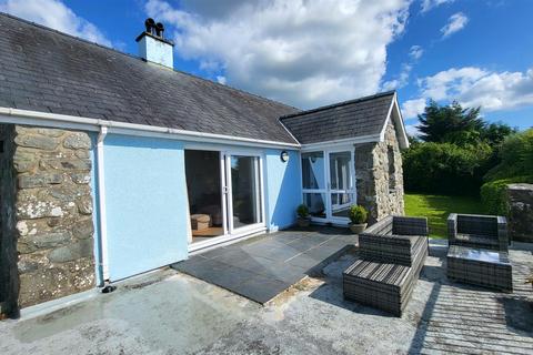 3 bedroom detached bungalow for sale, Heol y Bryn, Harlech