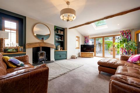 Schiehallion Croft Road, Ingleton, Carnforth, LA6 3BZ