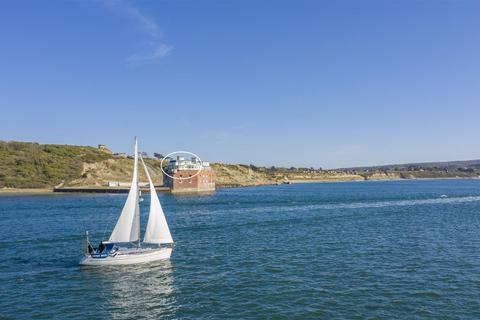 4 bedroom apartment for sale, Freshwater, Isle of Wight