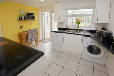 2 bedroom semi-detached house for sale, Ashes Lane, Tonbridge