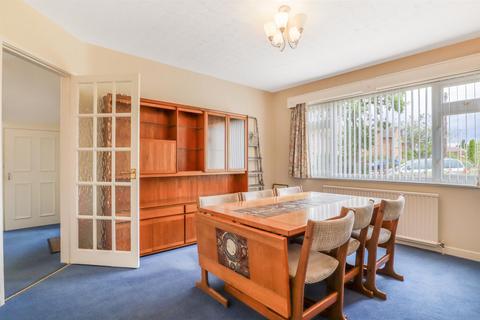 18 Arbour Close, Kenilworth, CV8 2BA