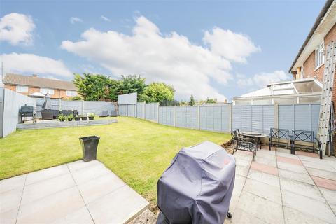 3 bedroom house for sale, Queens Crescent, Clapham, Bedford