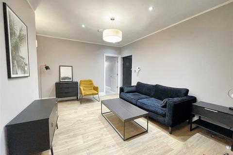 2 bedroom flat to rent, Bishton and Fletcher, Birmingham B1