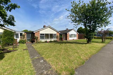 3 bedroom detached bungalow for sale, Mayfield Way, Stowmarket IP14