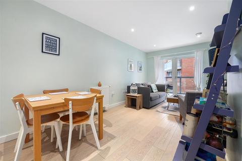 1 bedroom flat for sale, Wilkinson Close, London NW2