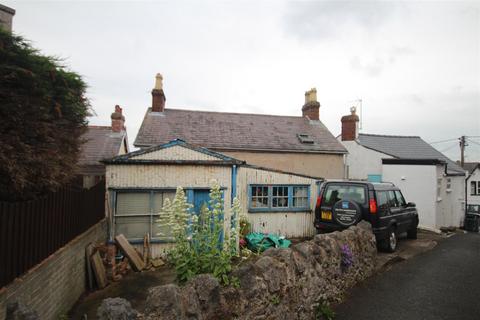 3 bedroom detached house for sale, Pendre Road, Penrhynside, Llandudno