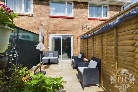 2 Bowfell Road, Middlesbrough, TS3 7QS