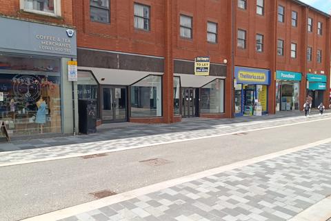Shop to rent, Units 1 & 2 New Inn Centre, Taff Street, CF37