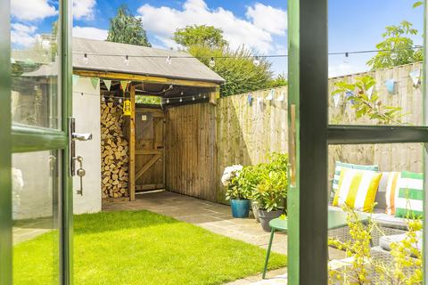 18 Beech Grove, Knaresborough, HG5 0NR