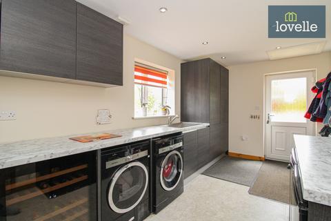 29 Caistor Road, Laceby, Grimsby, DN37 7HZ