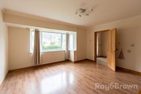 104 Fishguard Road, Llanishen, Cardiff, CF14 5PS