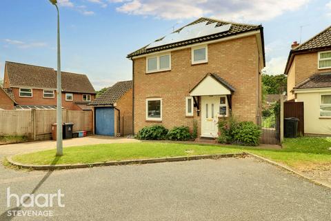 4 bedroom detached house for sale, Beane Avenue, Stevenage