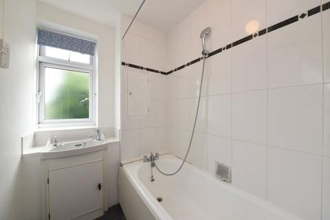 1 bedroom flat for sale, The Walks, East Finchley, N2