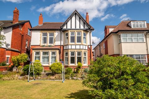 undefined, Clifton Drive South, Lytham St Annes, FY8