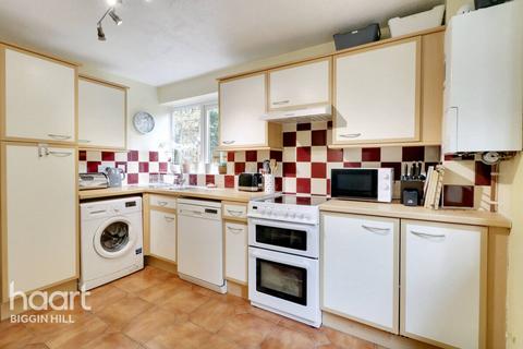 28 Valley View, Biggin Hill, Westerham, TN16 3QL