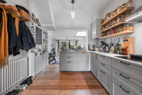 23 Bective Road, London, E7 0DP