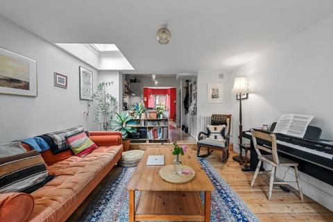 23 Bective Road, London, E7 0DP