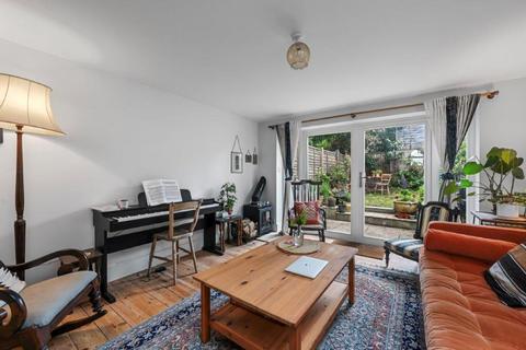 23 Bective Road, London, E7 0DP