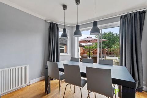 50 Maidavale Crescent, Coventry, CV3 6GA