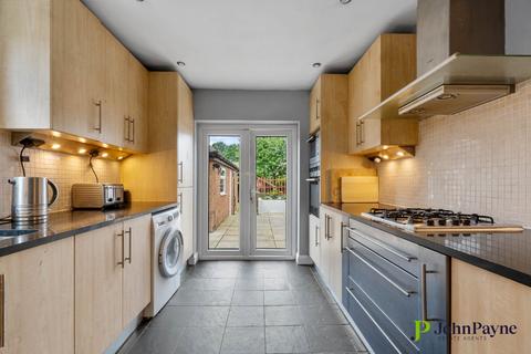 50 Maidavale Crescent, Coventry, CV3 6GA
