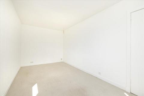 107 Bathgate Road, Blackburn, Bathgate, EH47 7JH