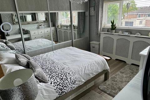 76b Higher House Close, Chadderton, Oldham, OL9 8LW