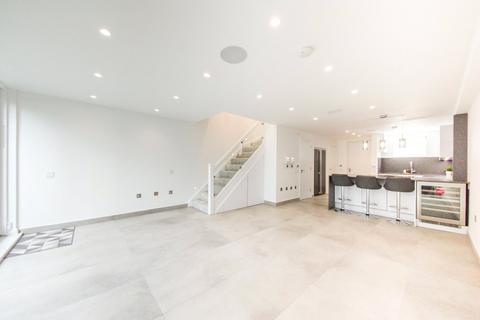 3 bedroom apartment for sale, Naylor Building East, E1