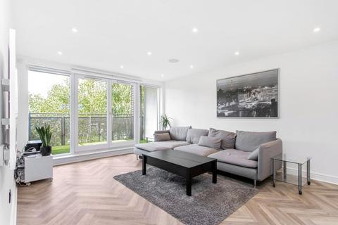 2 bedroom apartment for sale, Naylor Building East, E1