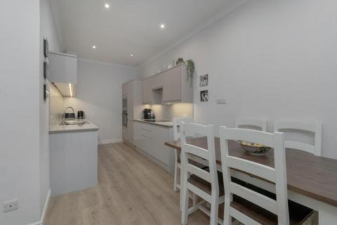 3 bedroom flat for sale, Newbattle Terrace, Morningside