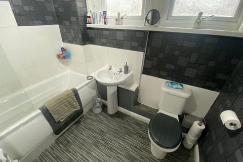 3 Coleridge Road, Oldham, OL1 4RH