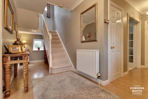 4 bedroom detached house for sale, Lansbury Close, Stafford ST17