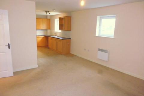 2 bedroom flat to rent, Torrent Close, Wilnecote, B77