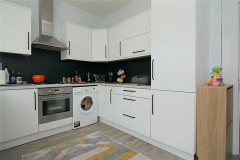 2 Peterborough Terrace, Bradford, BD2 3DL