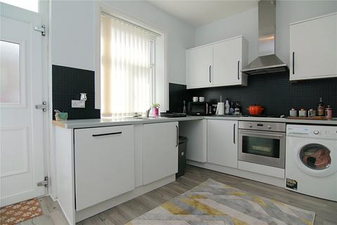 2 Peterborough Terrace, Bradford, BD2 3DL