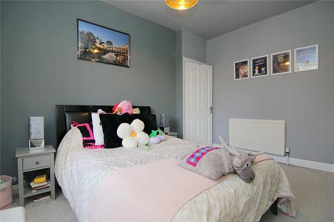 2 Peterborough Terrace, Bradford, BD2 3DL