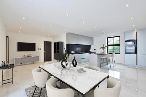 2 bedroom apartment for sale, Flat 6, The Oaks, 42 Sparrows Herne, Bushey, Hertfordshire