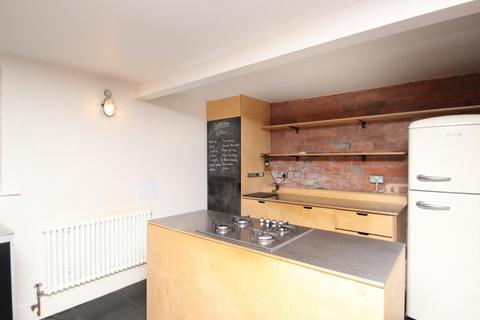 3 bedroom terraced house to rent, Methley Lane, Leeds, West Yorkshire, LS7