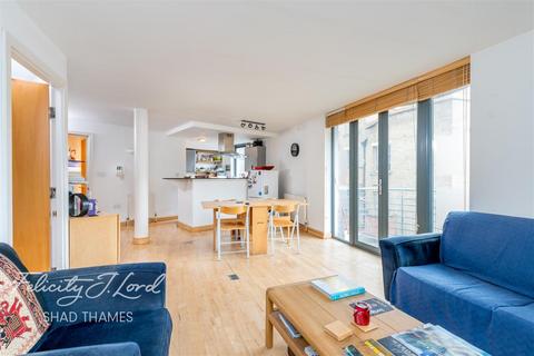2 bedroom flat to rent, The Triangle, Shad Thames, SE1