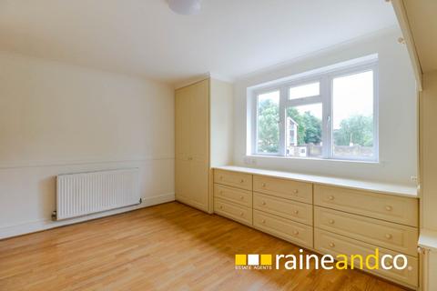 39 Comet Road, Hatfield, AL10 0SY