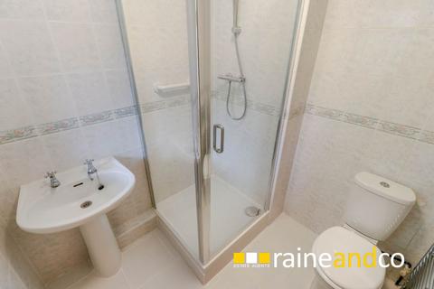 39 Comet Road, Hatfield, AL10 0SY