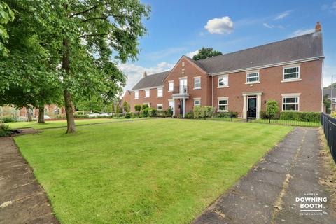 3 bedroom terraced house for sale, Selwyn Road, Burntwood WS7